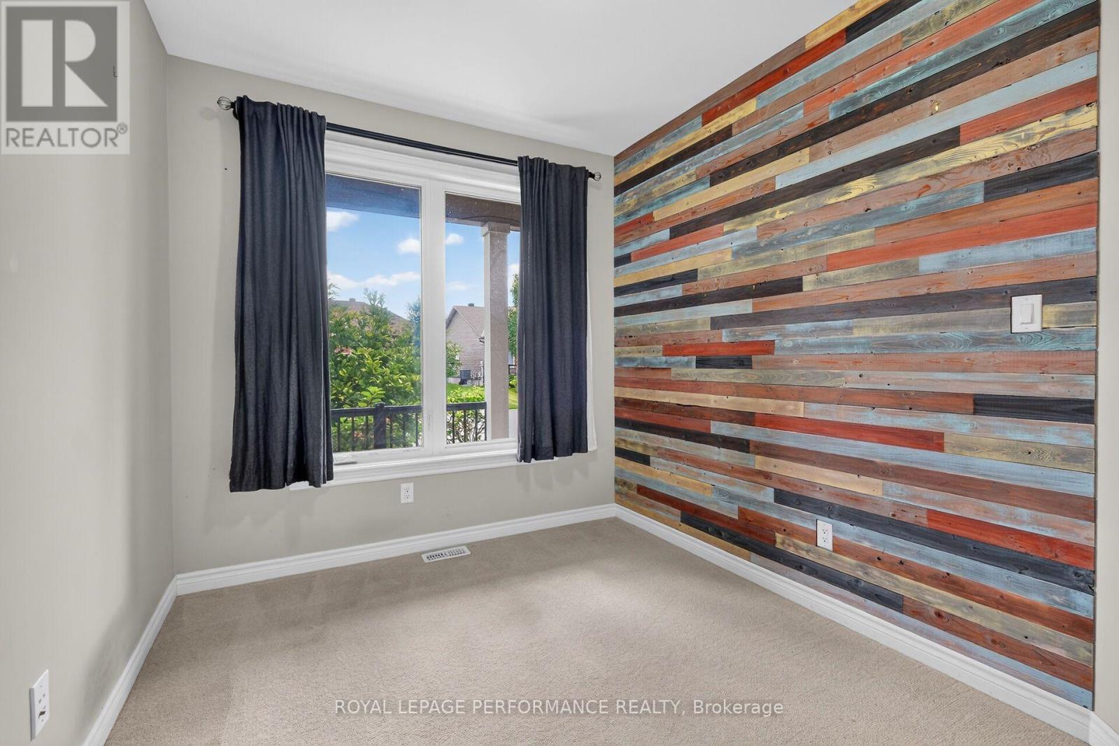 157 Boxcar Crescent