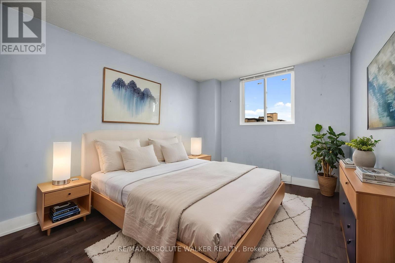 2 Bed, 2 Bath Apartment for Sale in Ottawa – 902 – 154 NELSON STREET, Ottawa – MLS# X13687966 - Image 14