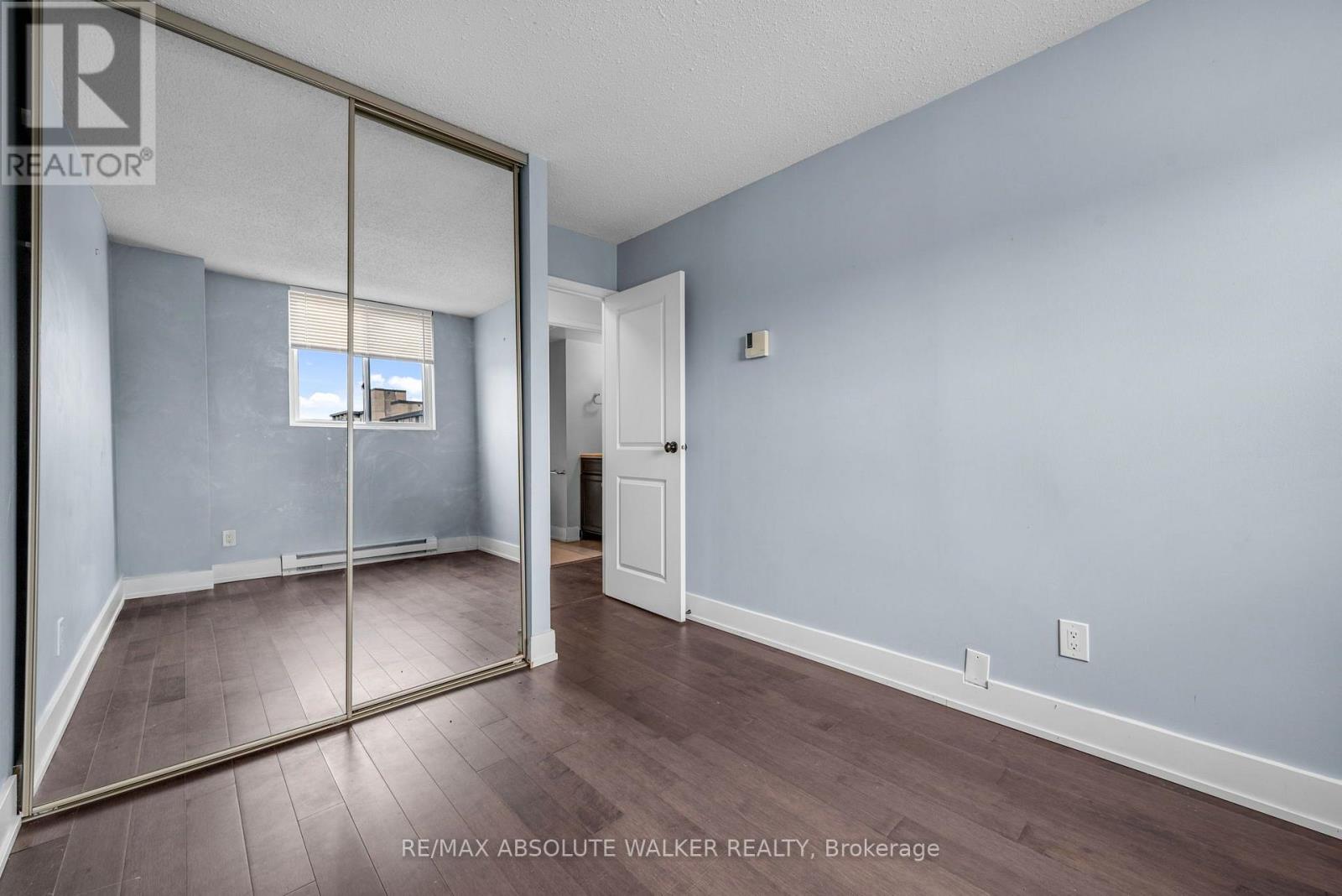 2 Bed, 2 Bath Apartment for Sale in Ottawa – 902 – 154 NELSON STREET, Ottawa – MLS# X13687966 - Image 22