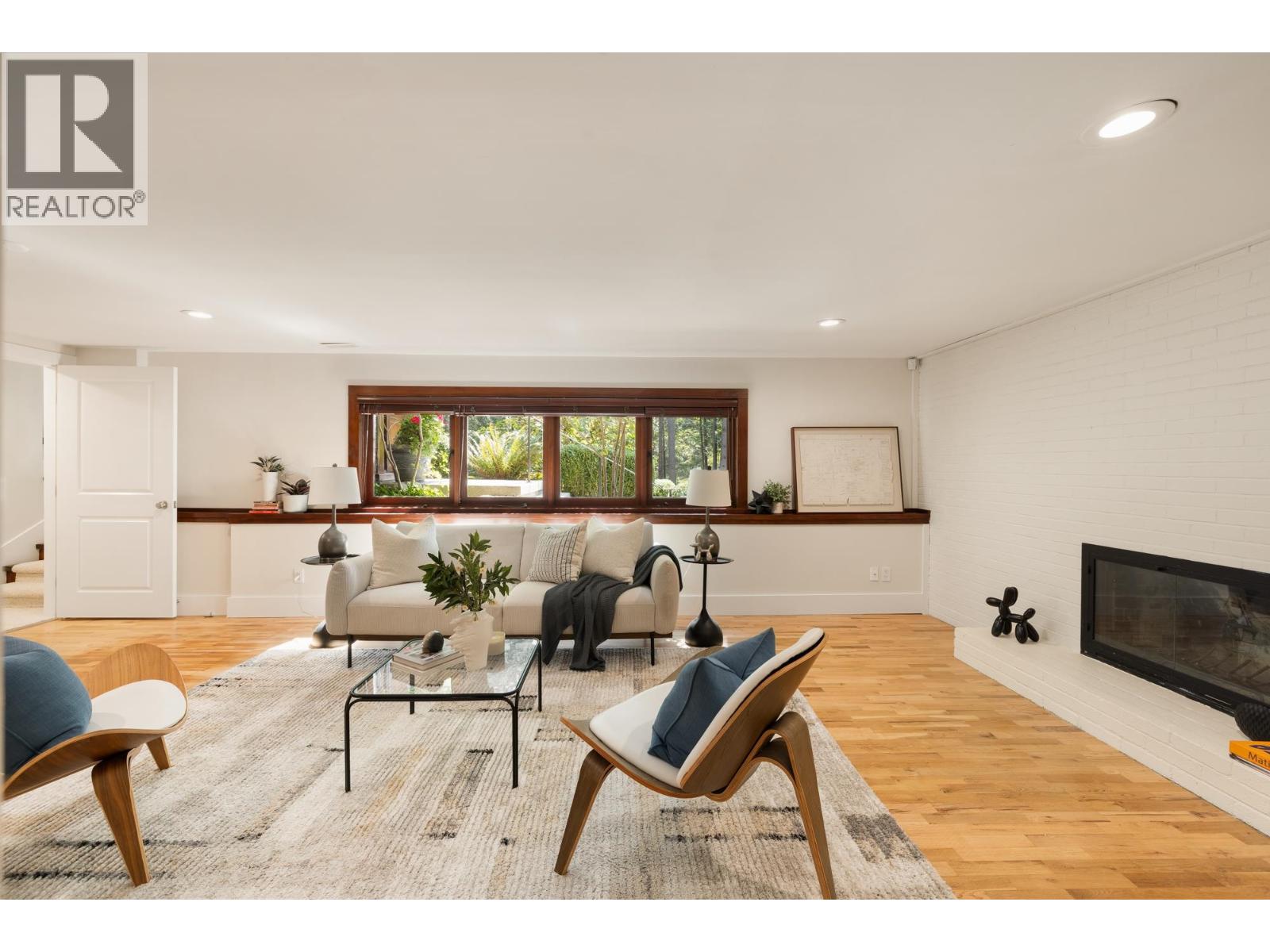 431 SOUTHBOROUGH DRIVE, West Vancouver