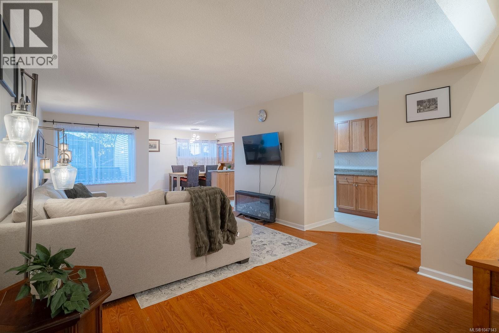 #106B 6231 Blueback Rd - 17