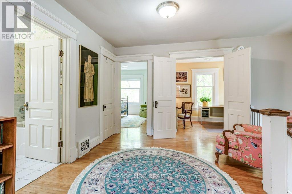 103 QUEEN STREET - 22