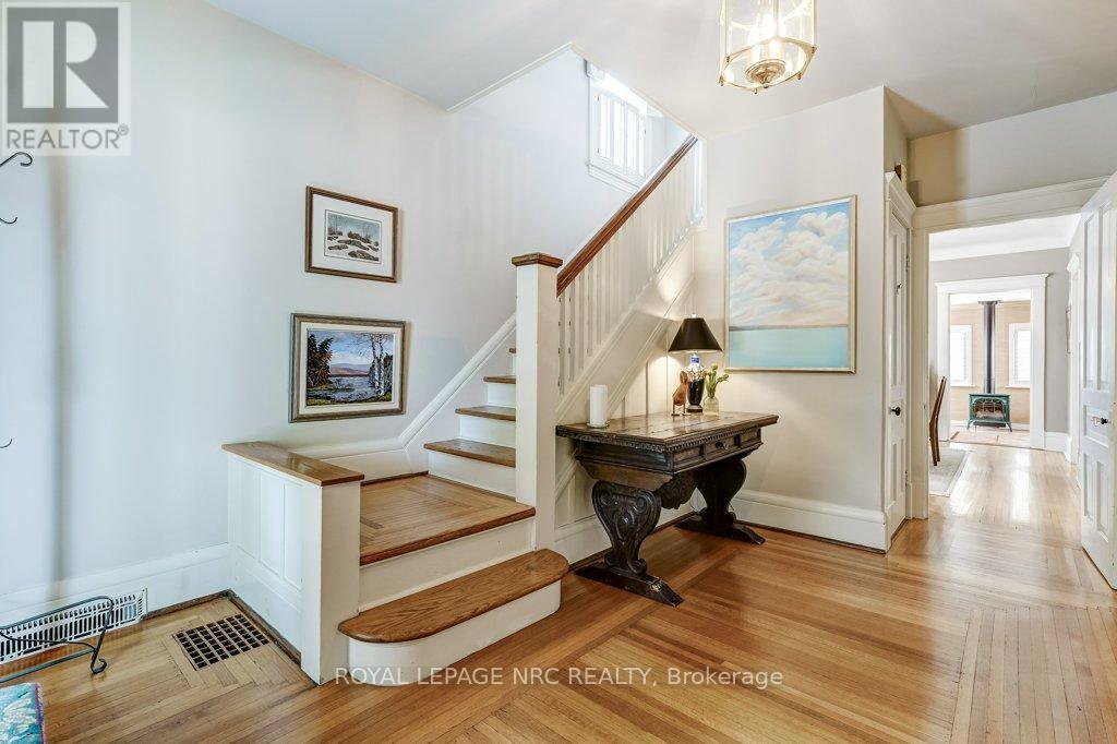 103 QUEEN STREET - 5