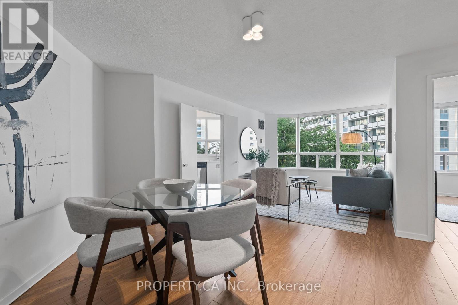 #601 25 MAITLAND STREET - 1