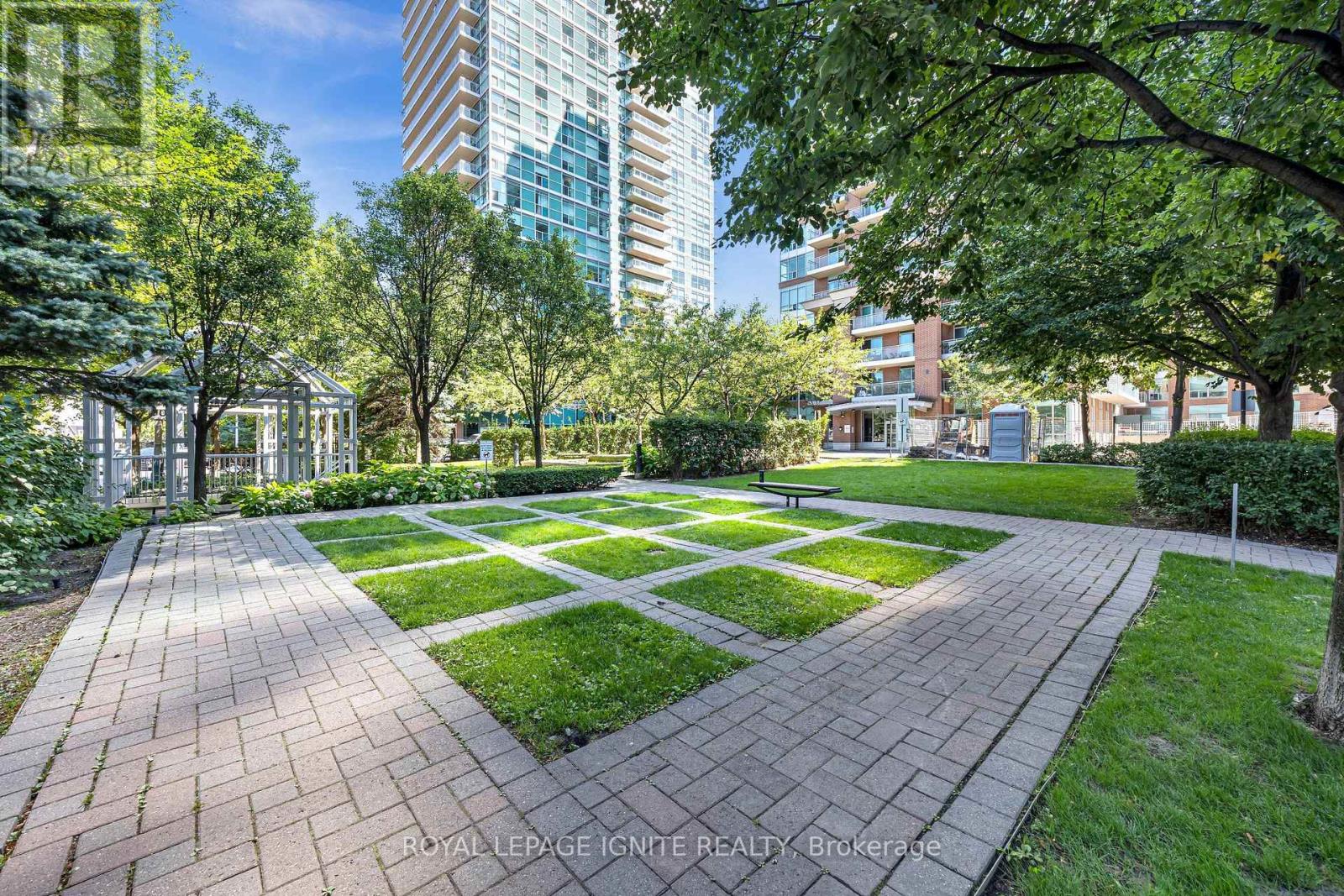 #1907 50 LYNN WILLIAMS STREET - Image 26
