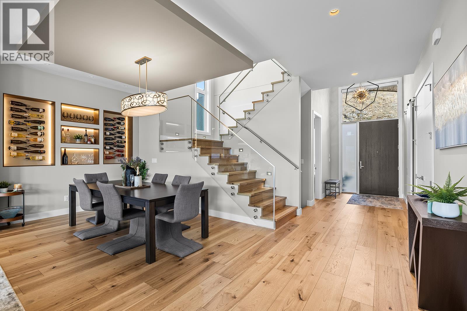 10018 Beacon Hill Drive - 5