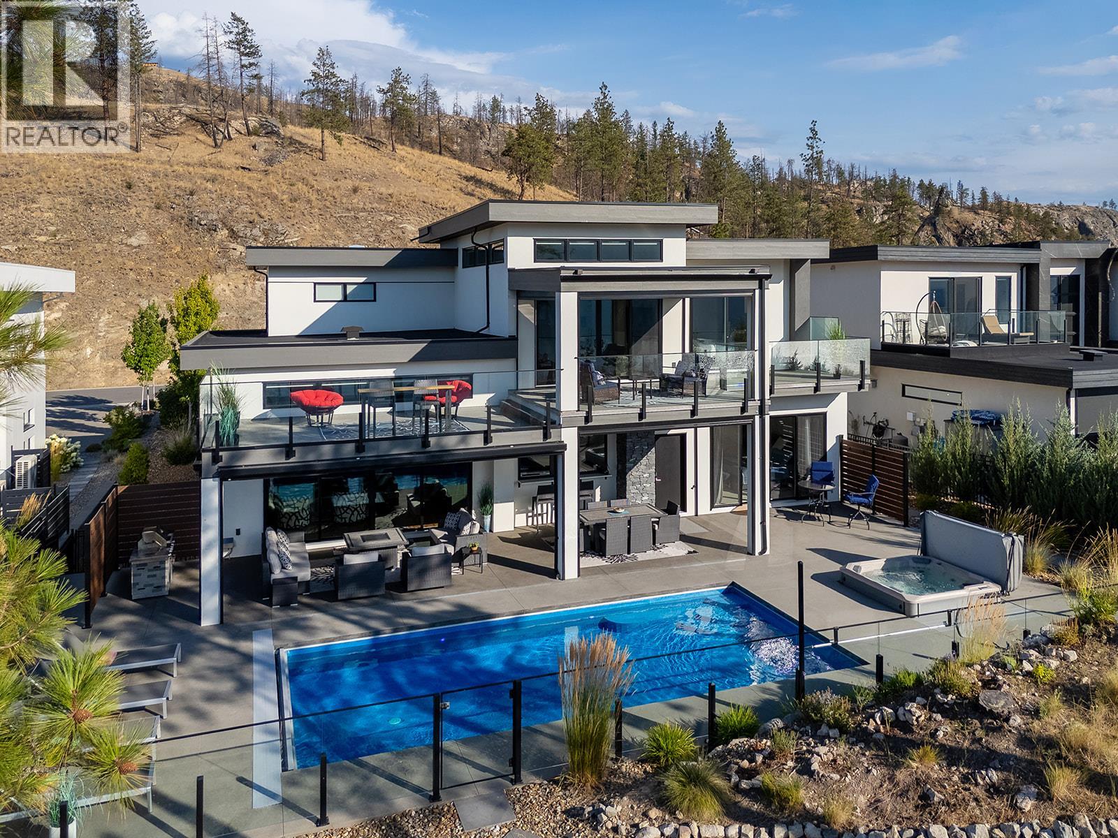 10018 Beacon Hill Drive - 4