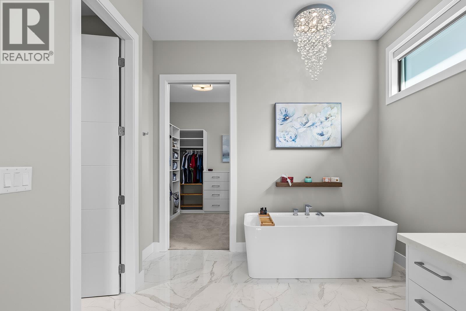 10018 Beacon Hill Drive - Image 37