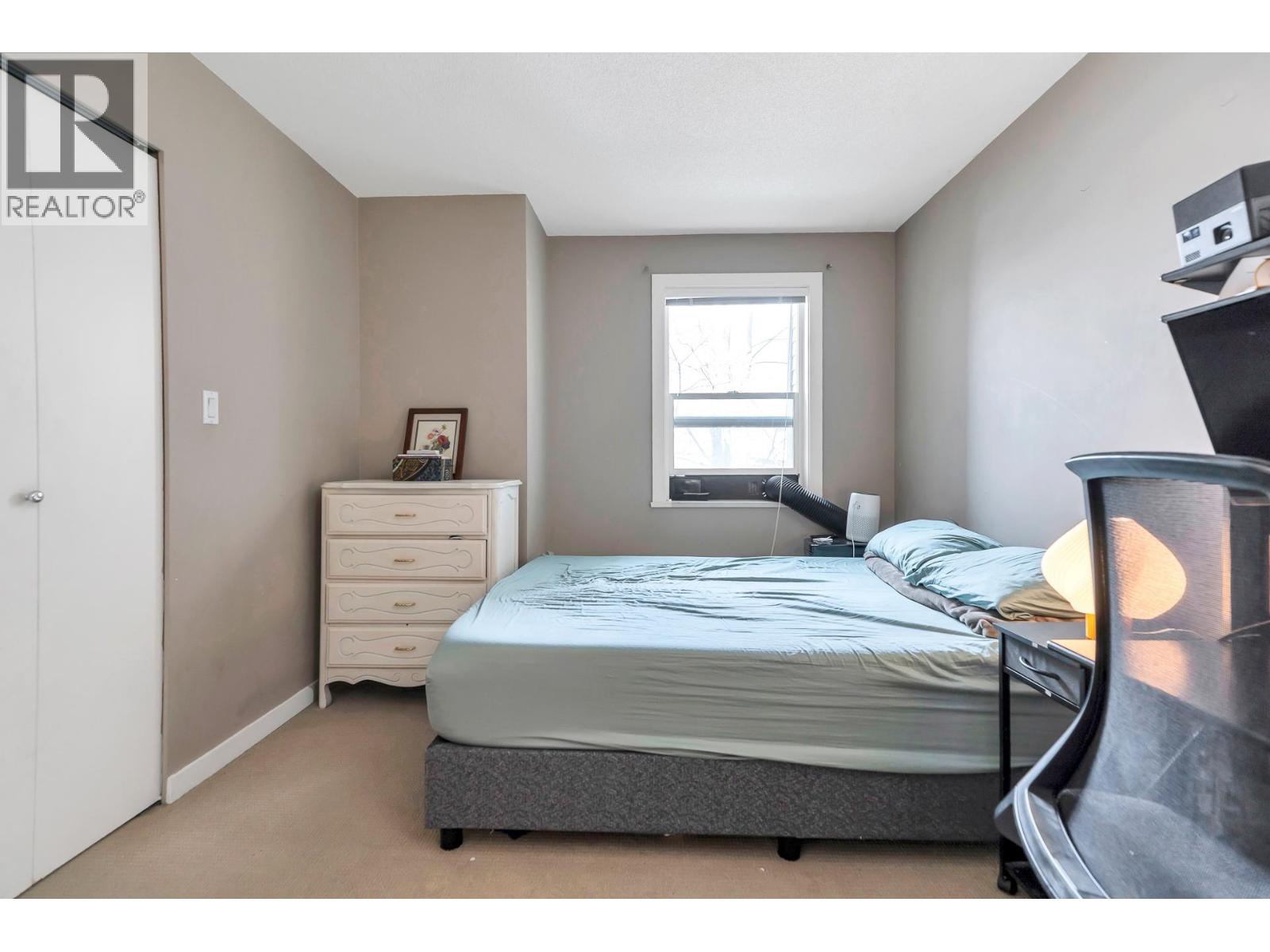 302 5885 IRMIN STREET, Burnaby