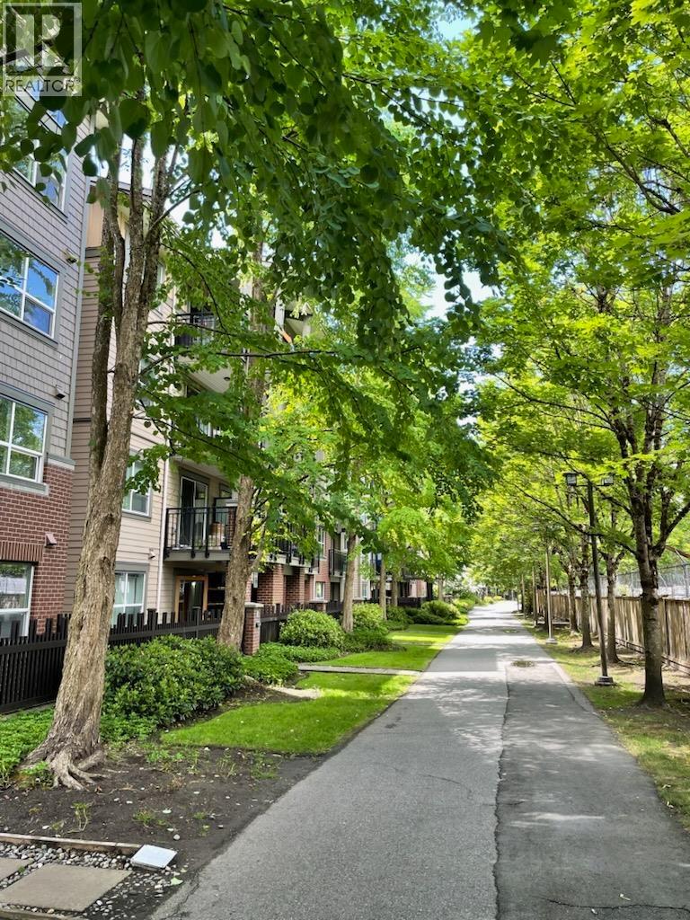 302 5885 IRMIN STREET, Burnaby