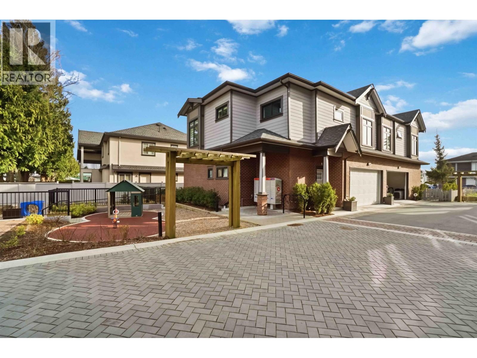 8 9633 STEVESTON HIGHWAY, Richmond