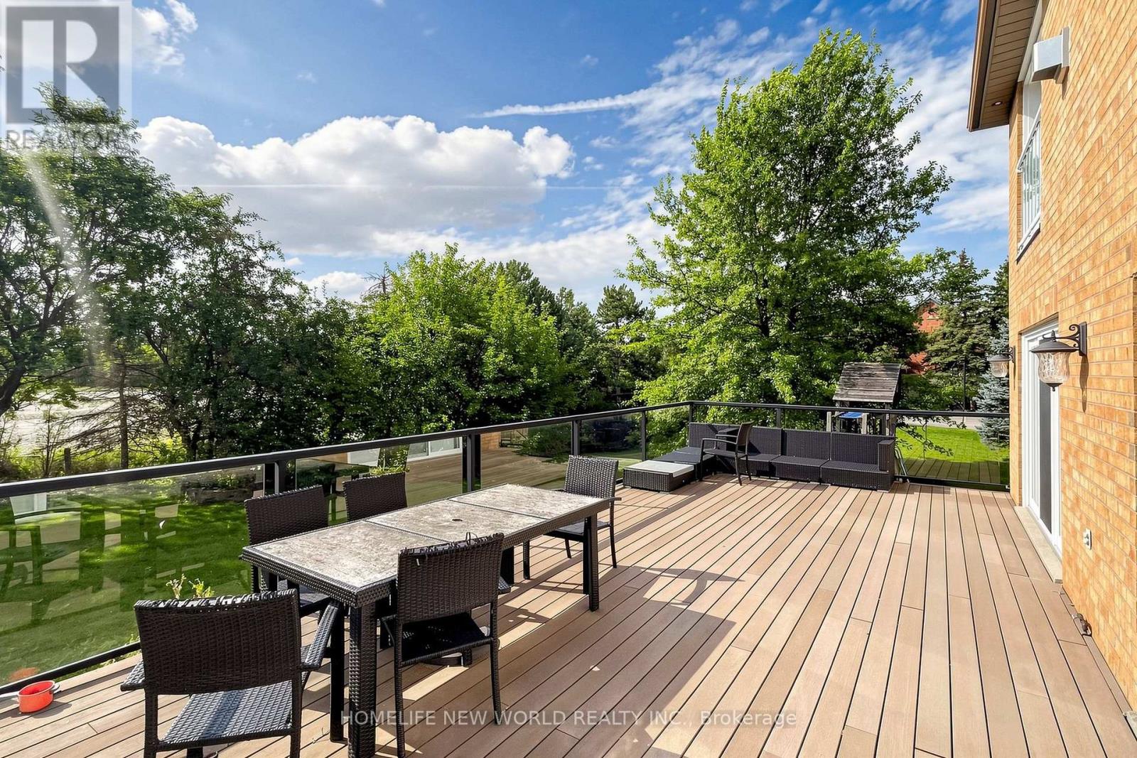 27 WALNUT GLEN PLACE - Image 42