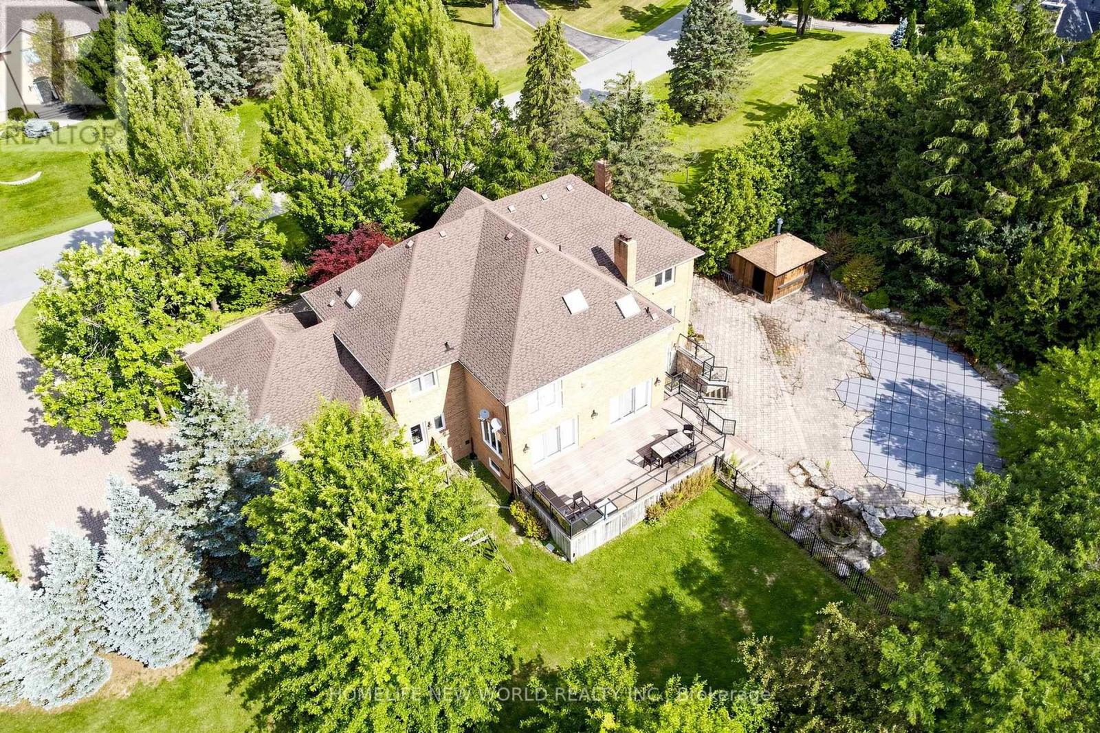 27 WALNUT GLEN PLACE - Image 48