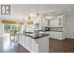 27 Walnut Glen Place, Markham, ON L6C1A3 Photo 13