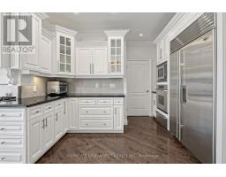 27 Walnut Glen Place, Markham, ON L6C1A3 Photo 15