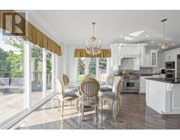 27 Walnut Glen Place, Markham, ON L6C1A3 Photo 17