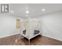 27 Walnut Glen Place, Markham, ON L6C1A3 Photo 33