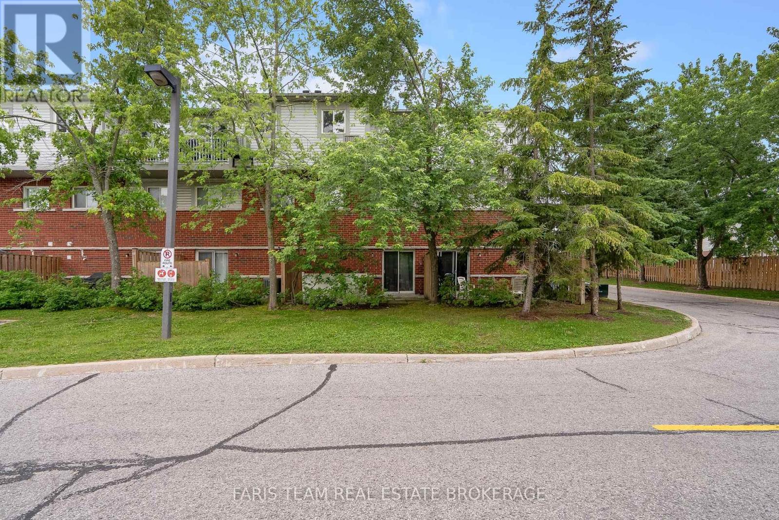 #76 243 FERNDALE DRIVE S - Image 23
