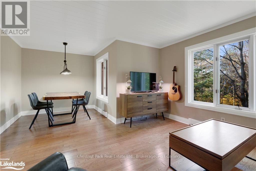 #7 39 SOUTHBANK DRIVE - 8