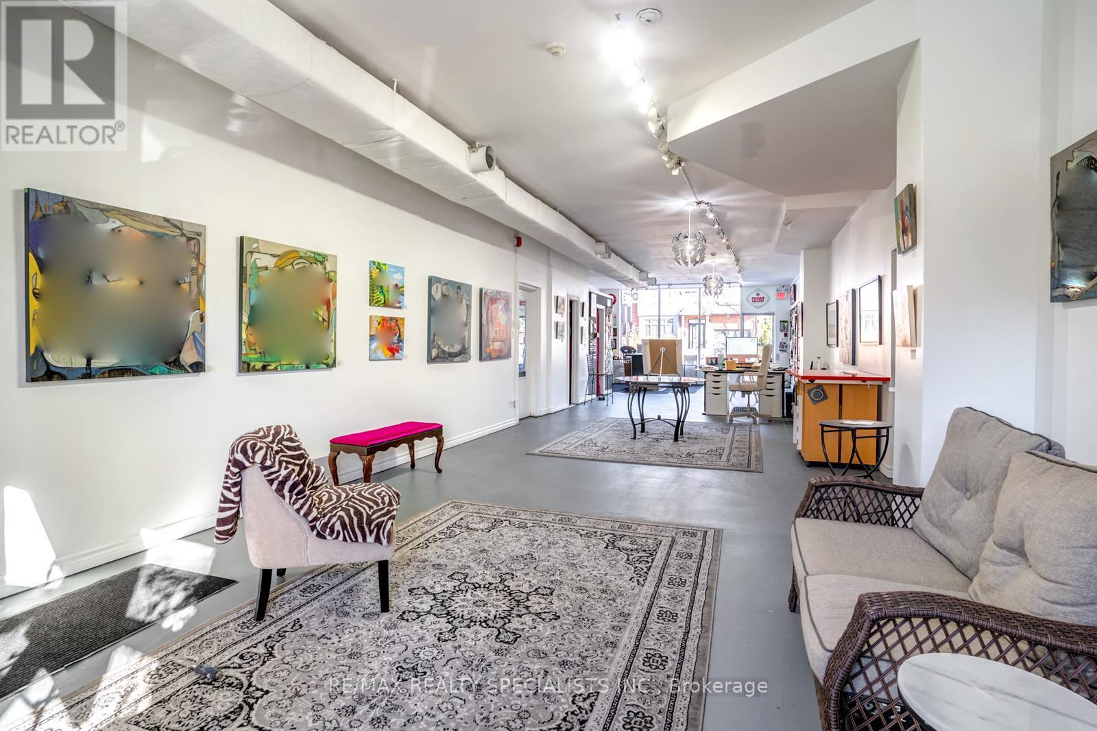 6 BRANT AVENUE - 9