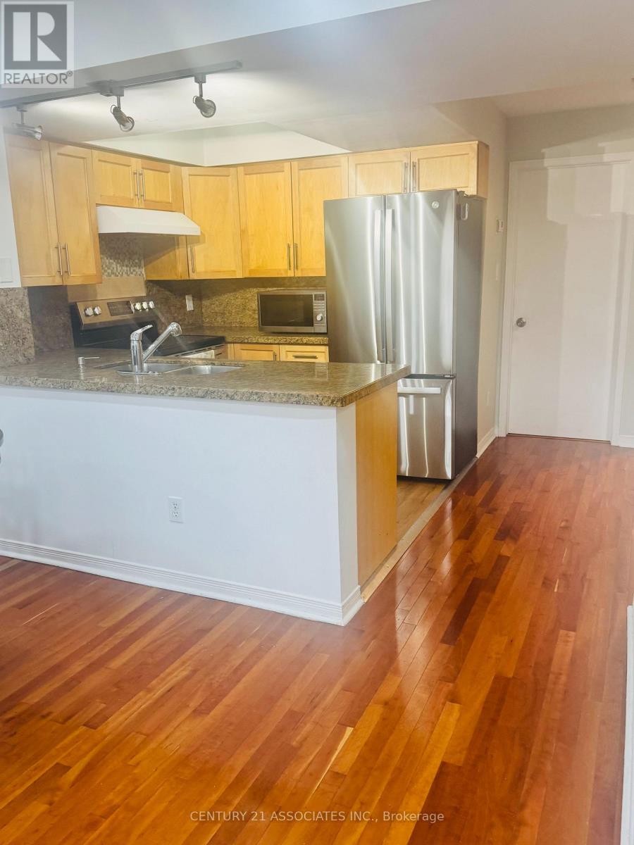 #256 60 BARONDALE DRIVE - 11