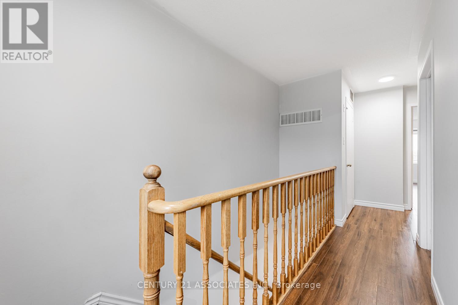 #256 60 BARONDALE DRIVE - 20