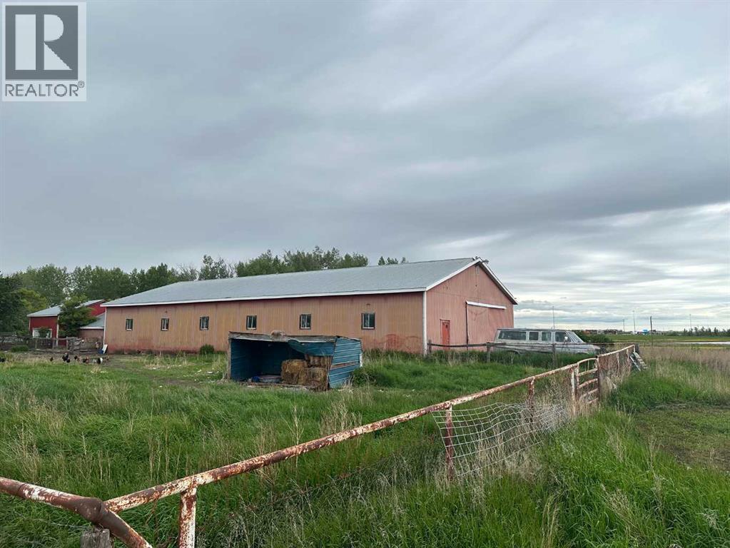 20, 27380 Township Road 373 - 9