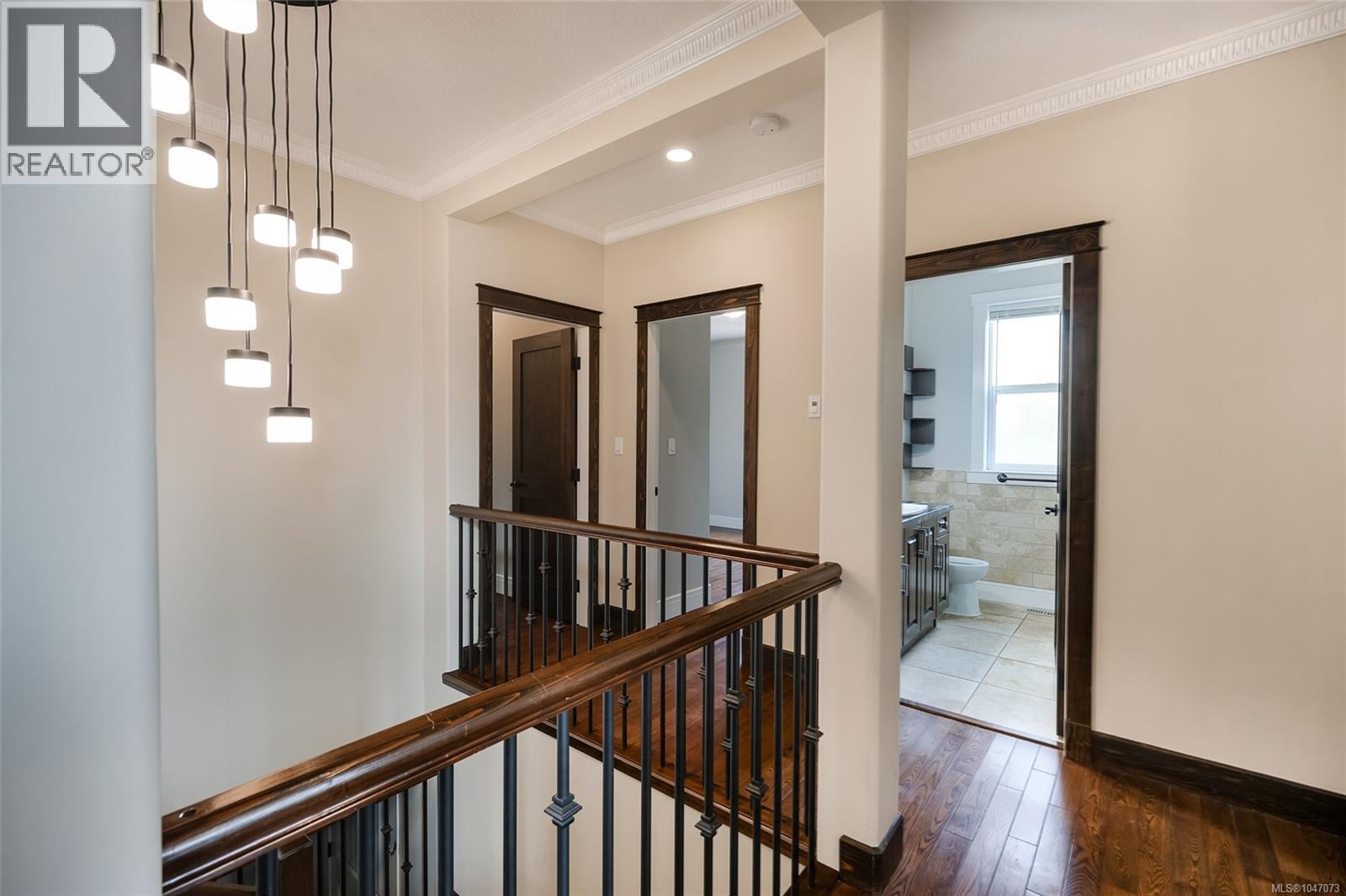 4819 Whalley Way - Image 27