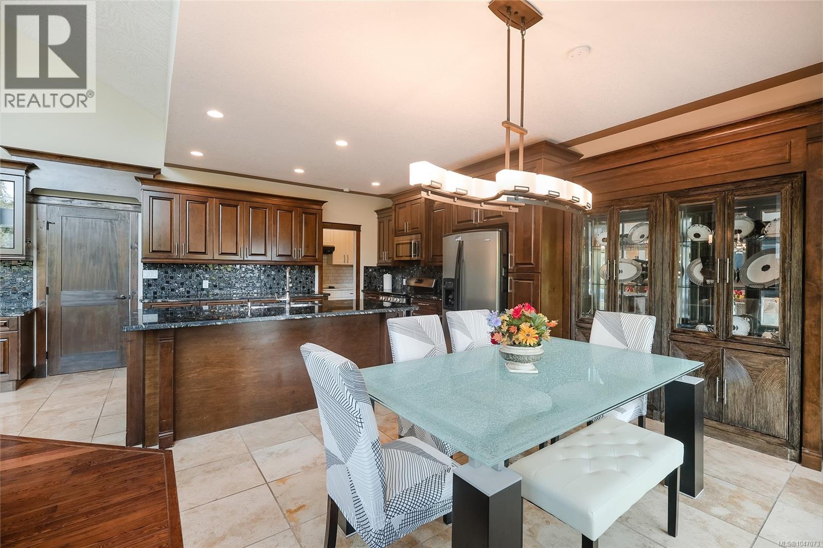 4819 Whalley Way - Image 22