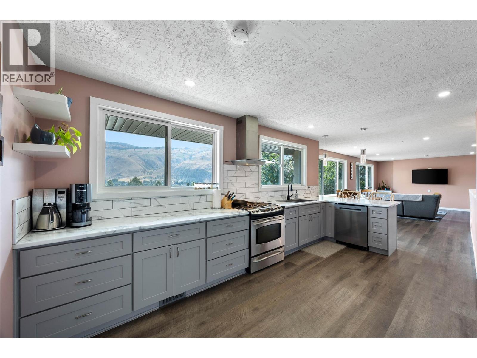 4326 KARINDALE Road, Kamloops