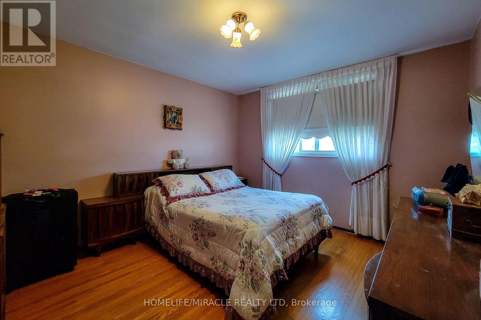337 MCNEILLY ROAD - Image 32