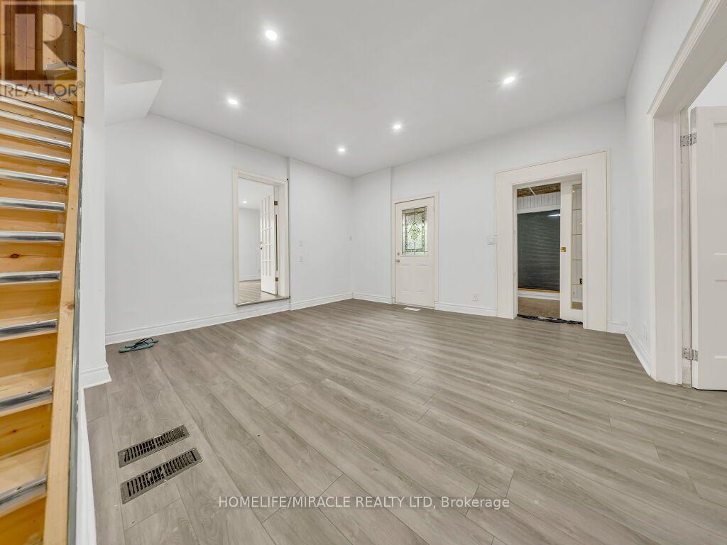 7964 WELLINGTON COUNTY  109 ROAD - Image 13