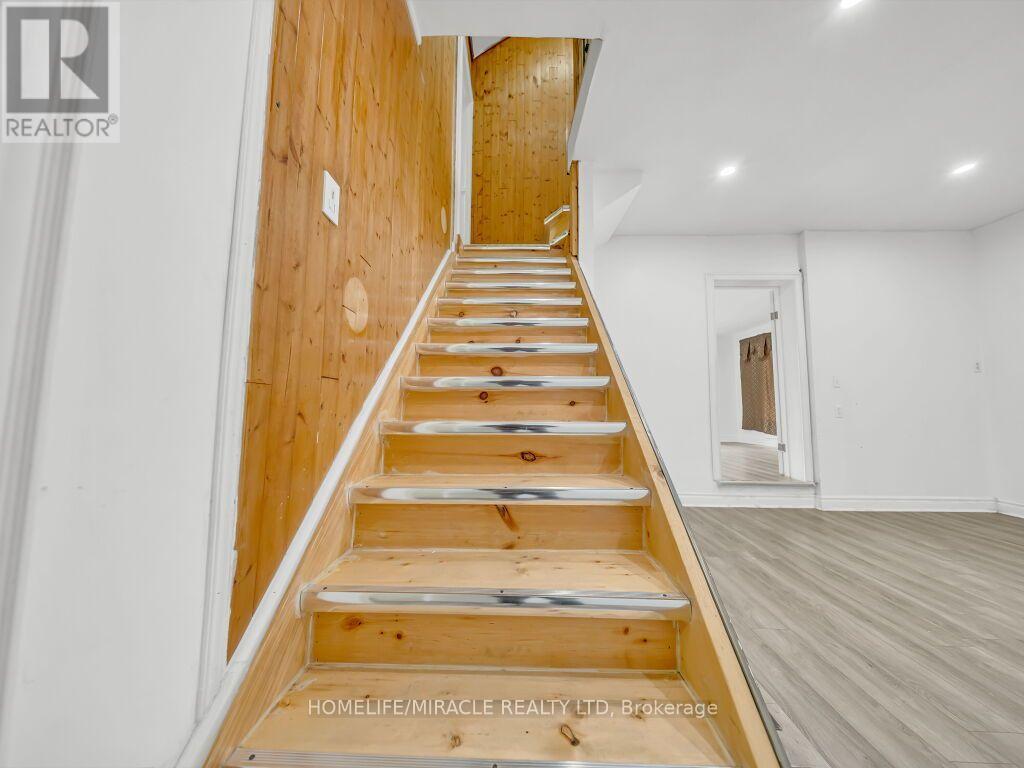 7964 WELLINGTON COUNTY  109 ROAD - Image 23