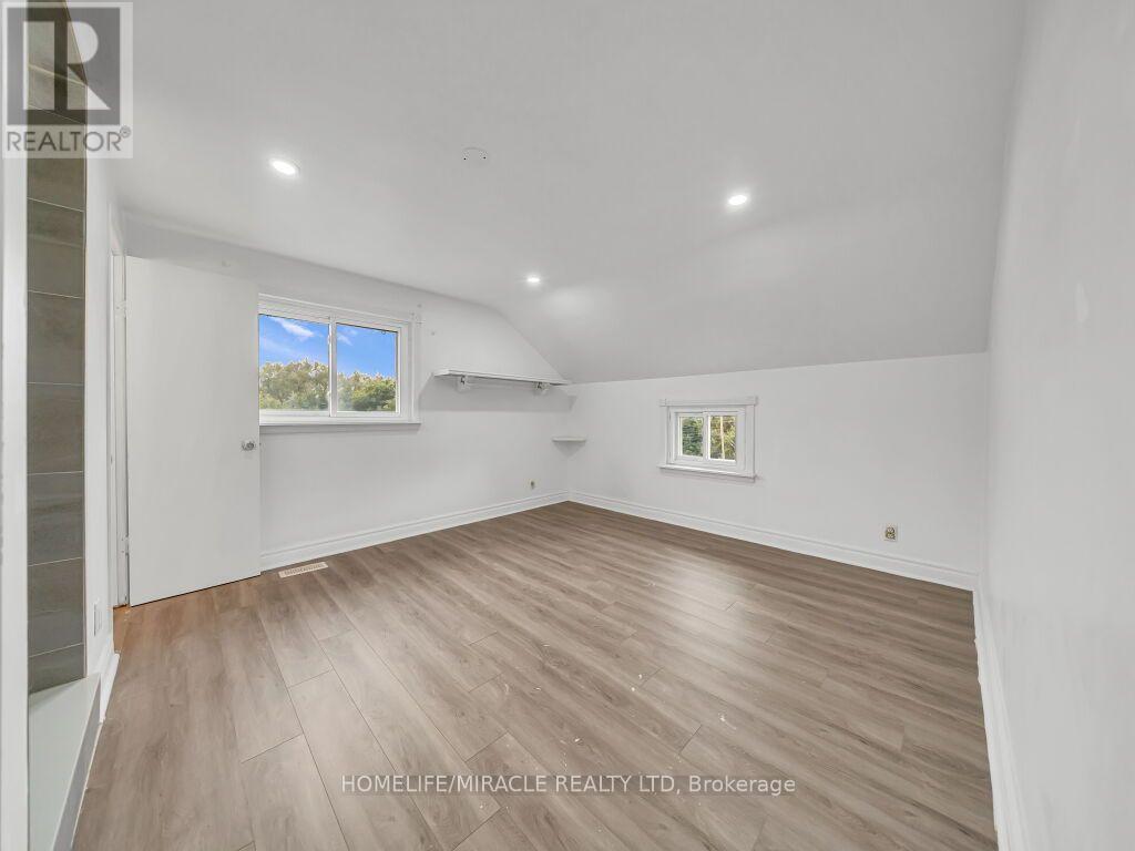 7964 WELLINGTON COUNTY  109 ROAD - Image 26