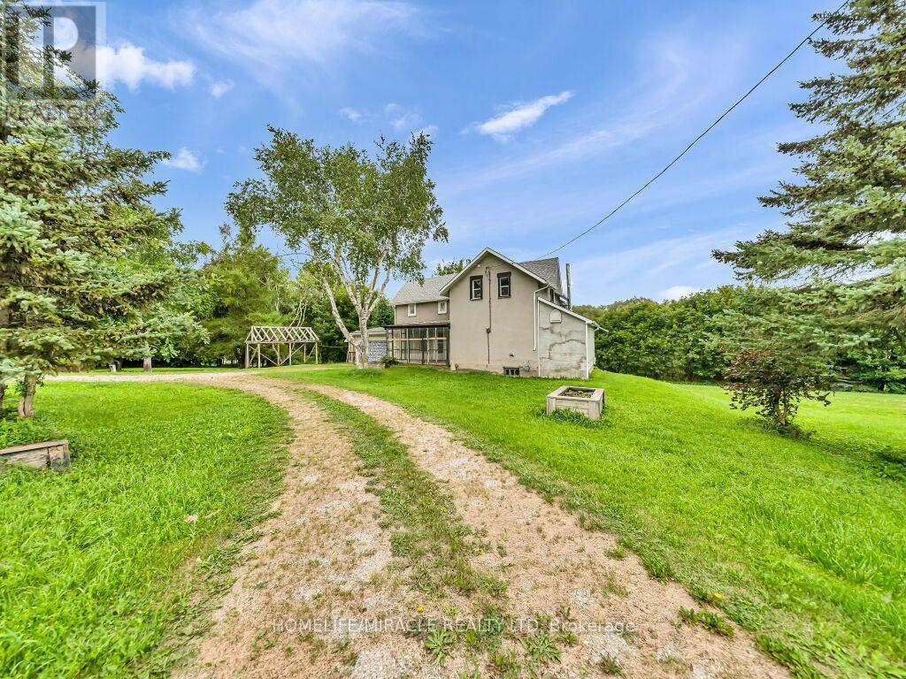 7964 WELLINGTON COUNTY 109 ROAD - 3