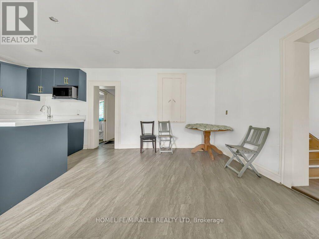 7964 WELLINGTON COUNTY 109 ROAD - 6