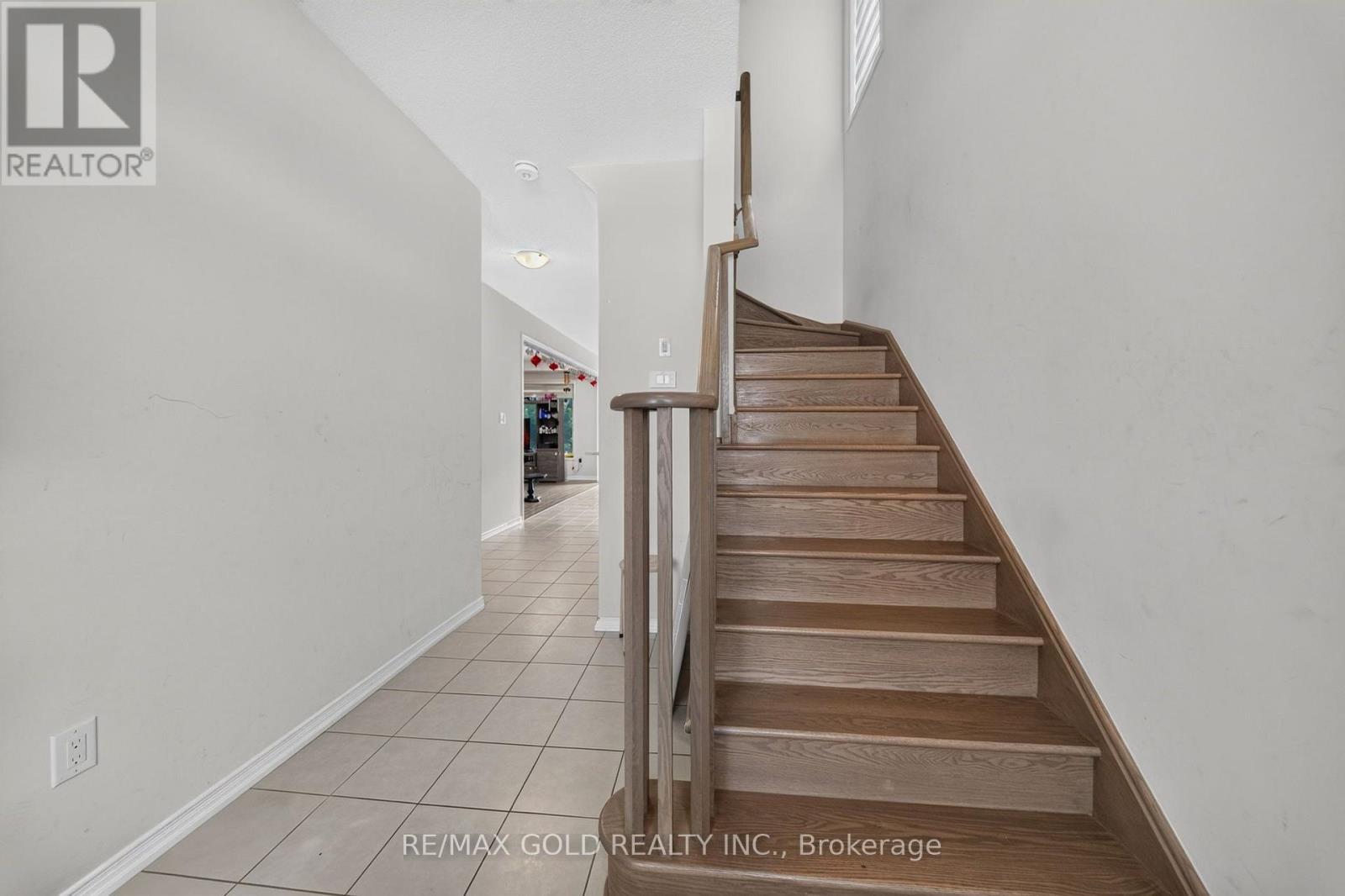 7997 ODELL CRESCENT - Image 6