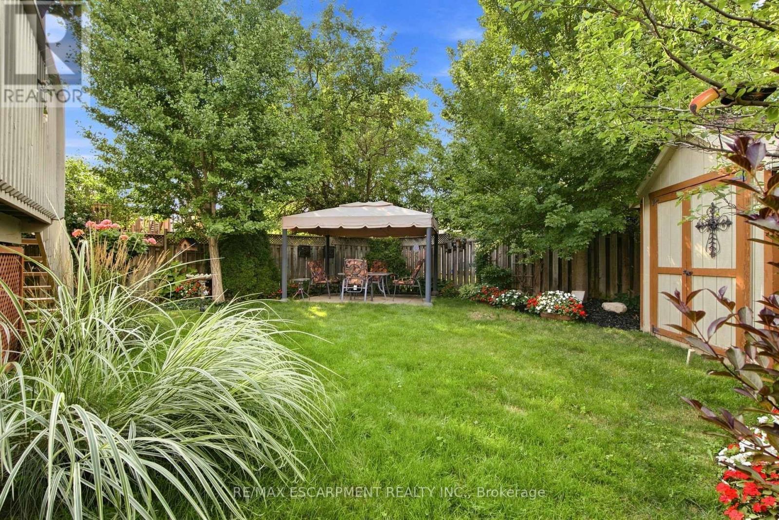 32 BREWSTER WAY - Image 27