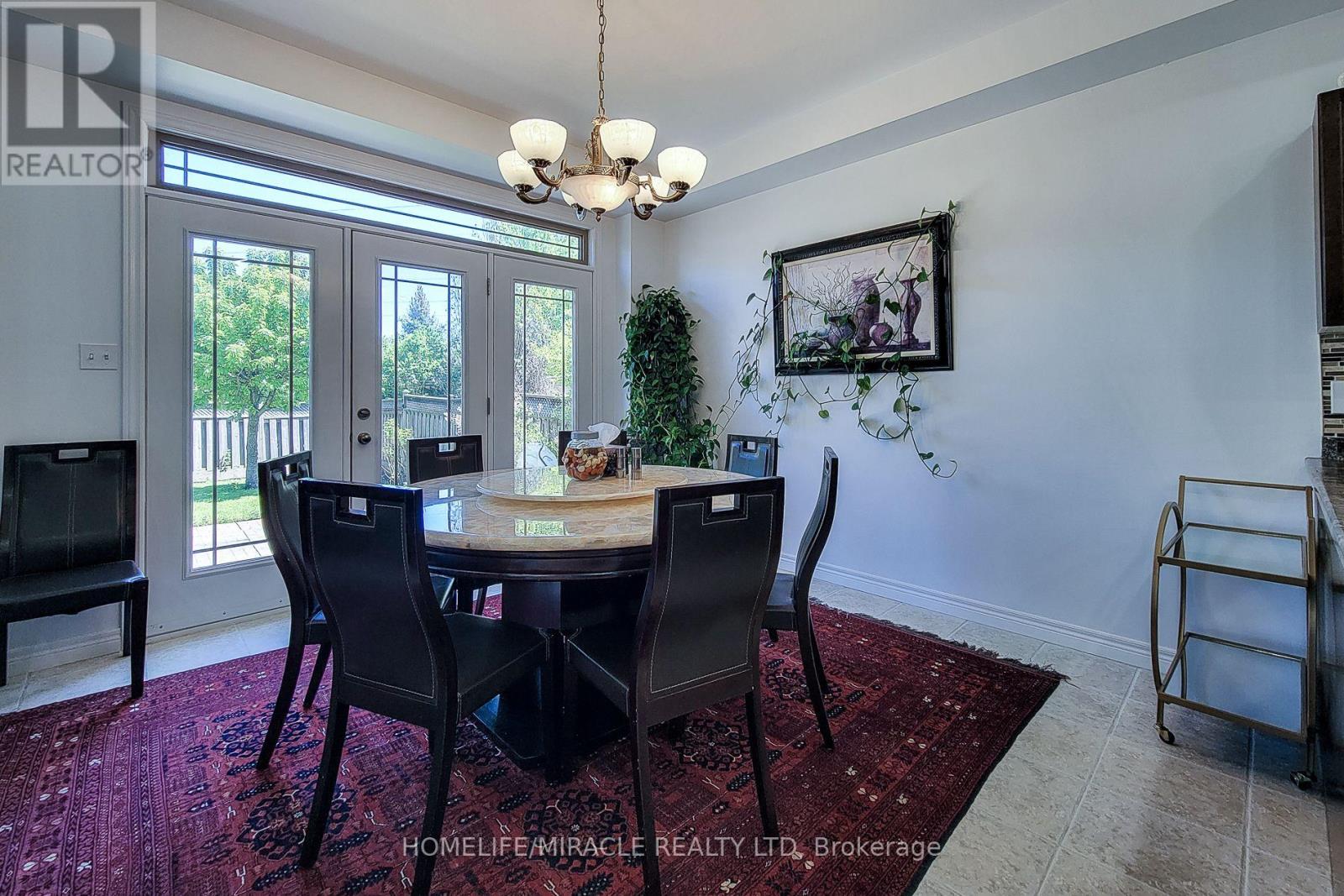 197 CLOVERLEAF DRIVE - Image 18