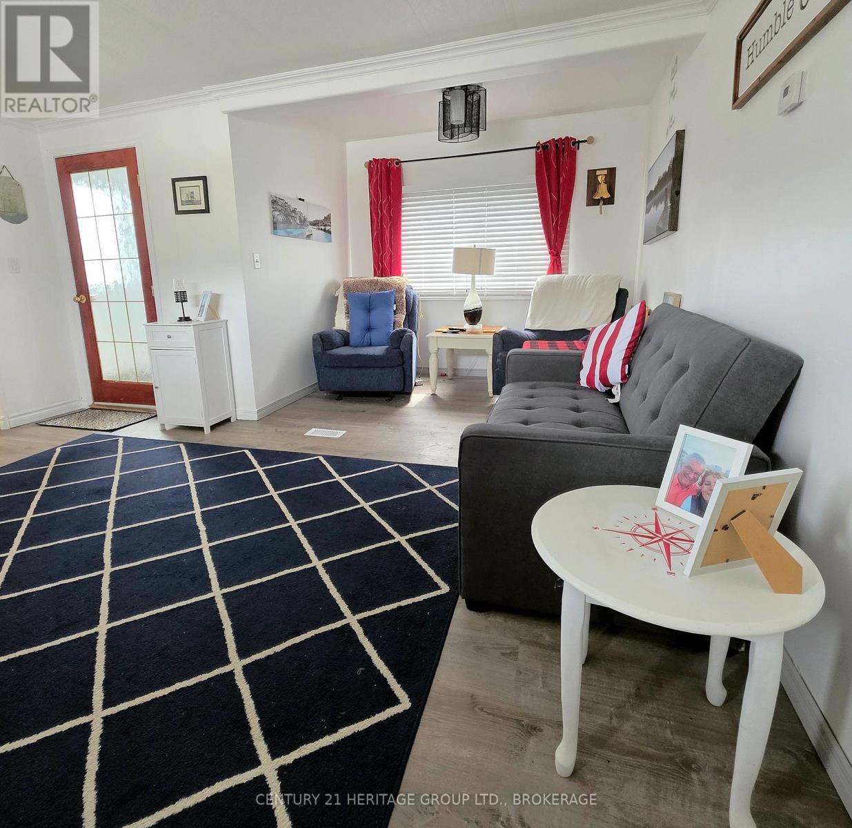 #16 5633 BATH ROAD - Image 11