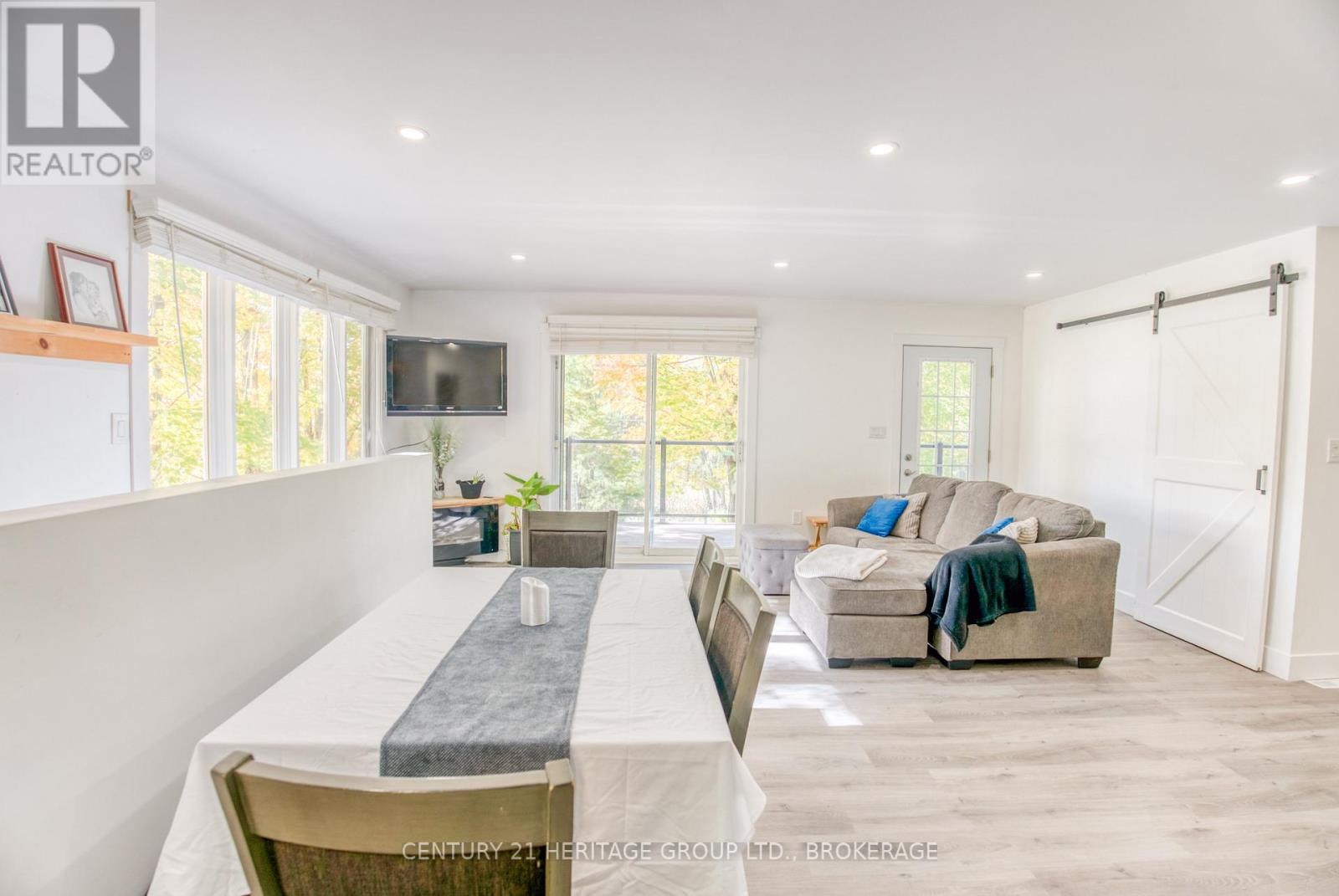10874 CANOE LAKE ROAD - Image 27