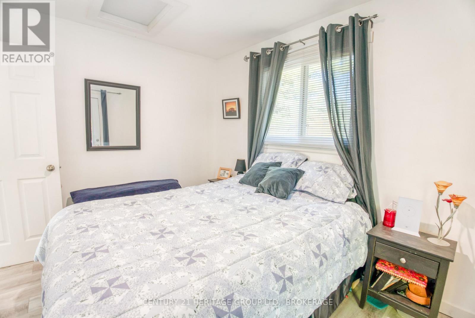 10874 CANOE LAKE ROAD - Image 32