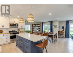 8 Alexander Avenue, Waterloo Lake, NS B0S1P0 Photo 8