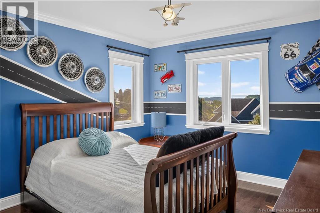 5 Admiralty Drive - Image 25