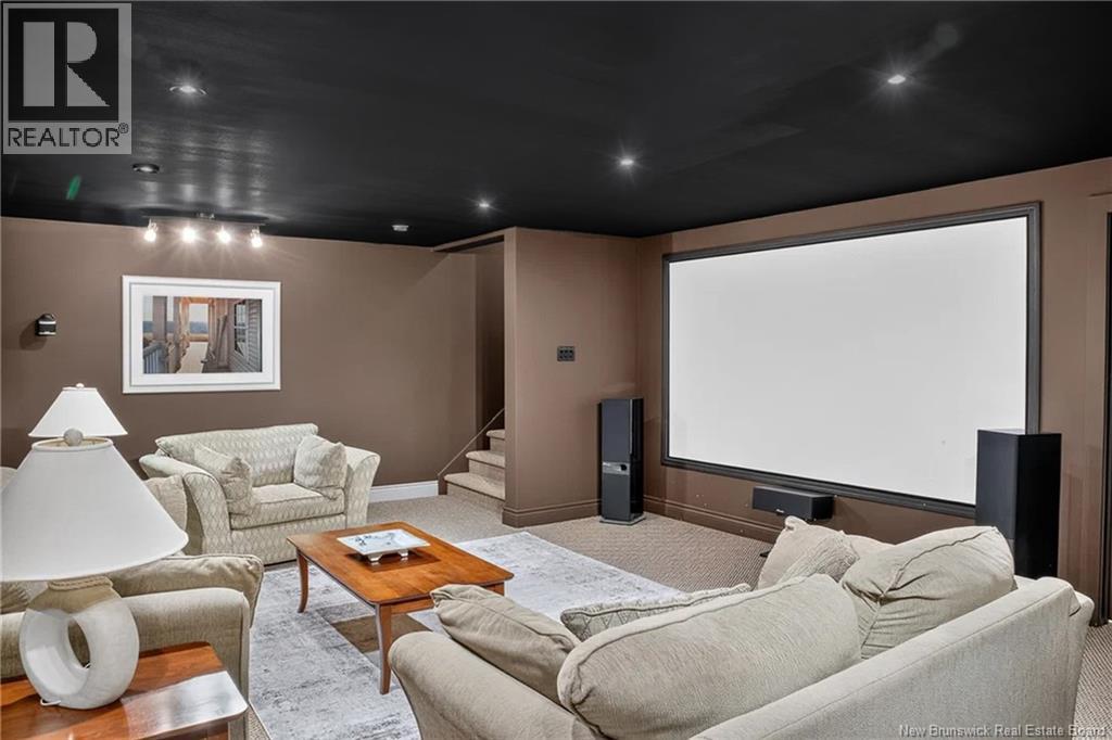 5 Admiralty Drive - 36