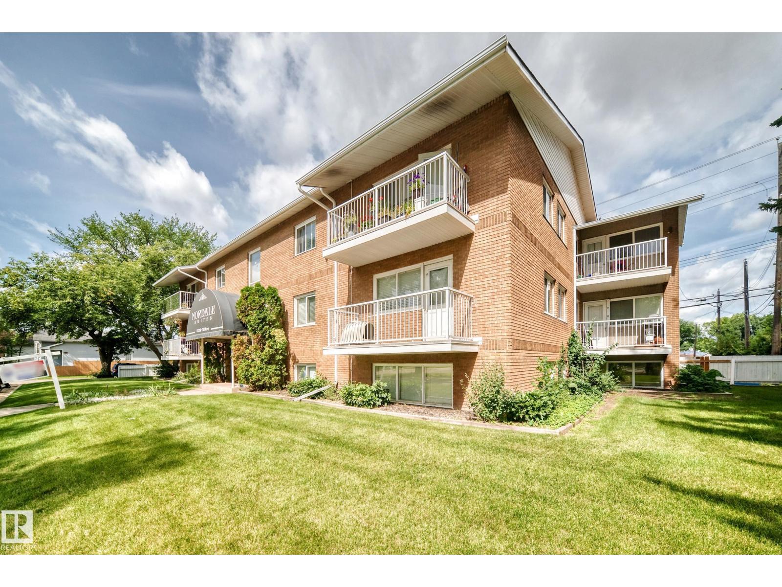 #10 6120 118 AV NW - Image 40