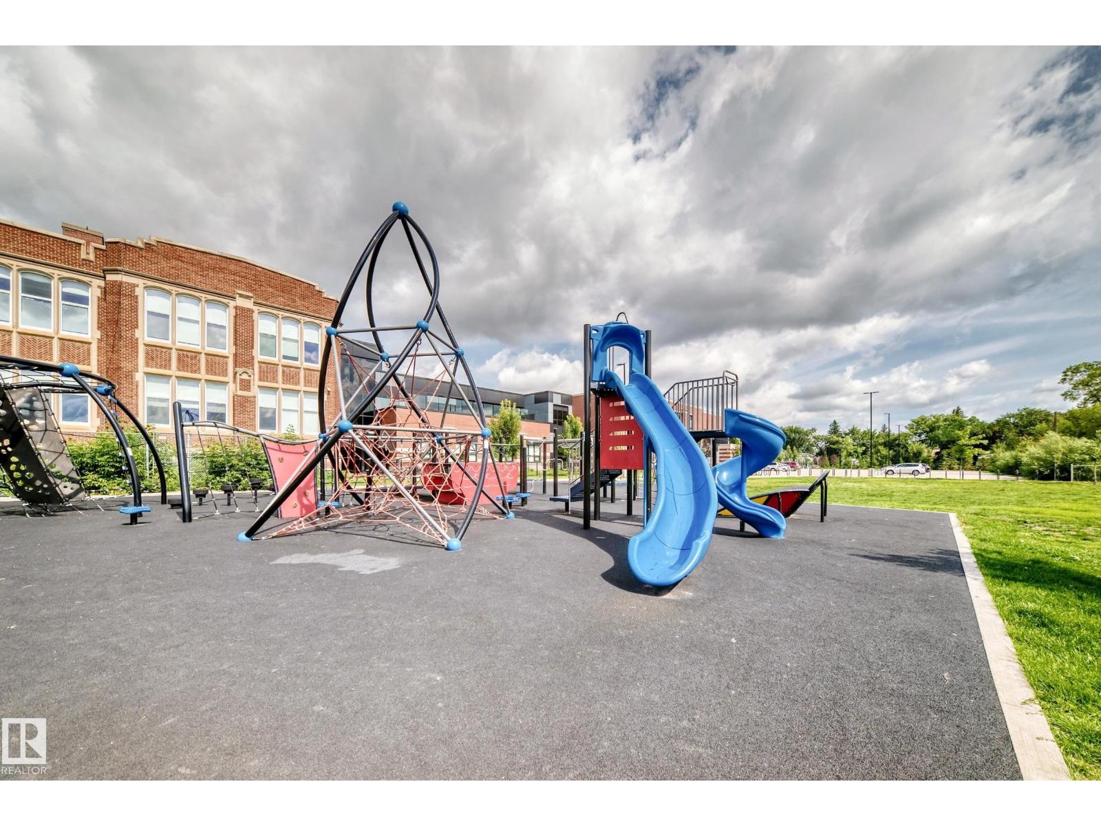 #10 6120 118 AV NW - Image 46