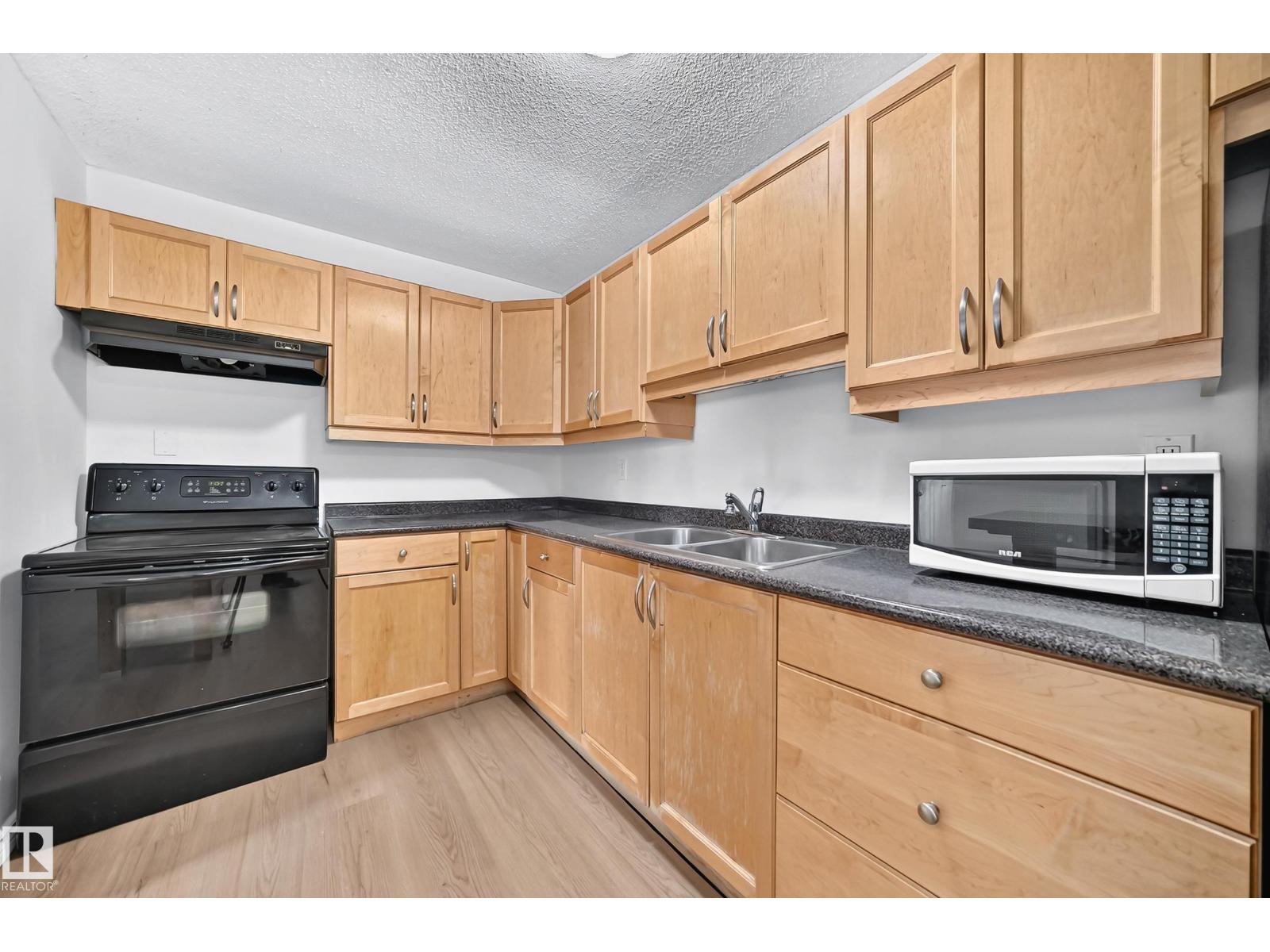 #10 6120 118 AV NW - Image 7