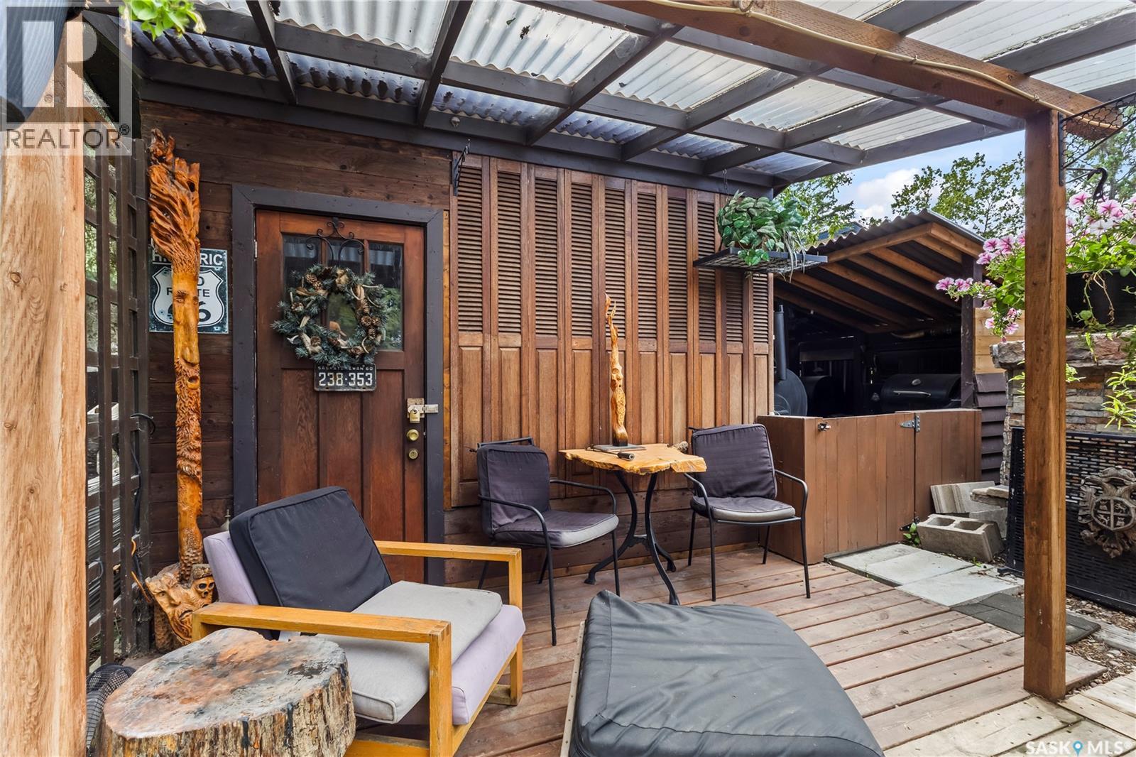 2384 15th AVENUE E - Image 32