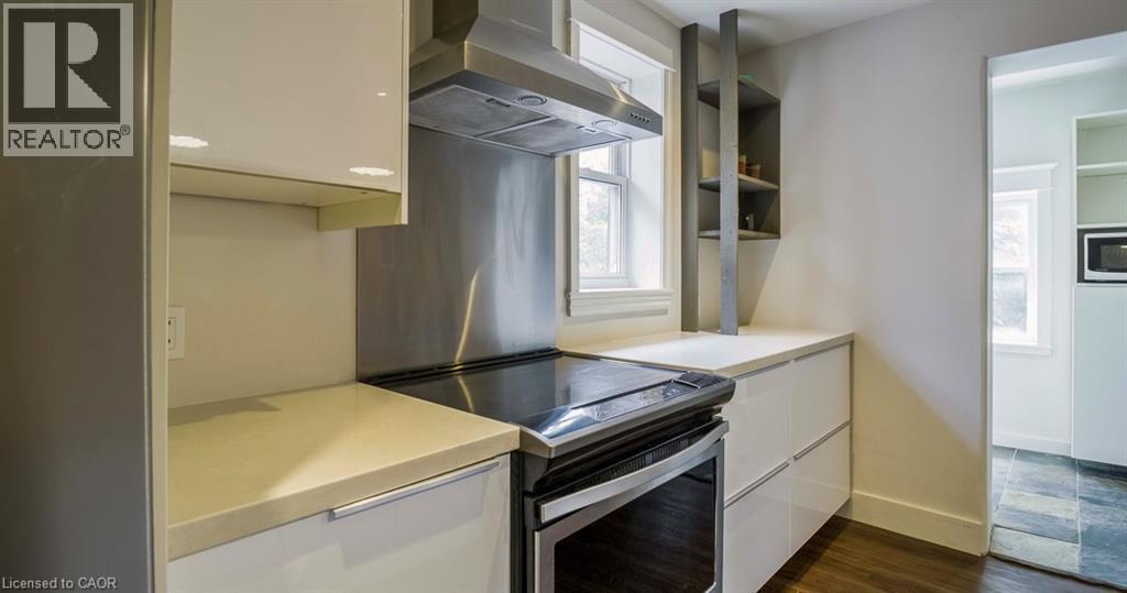 217 CAROLINE Street S - 11